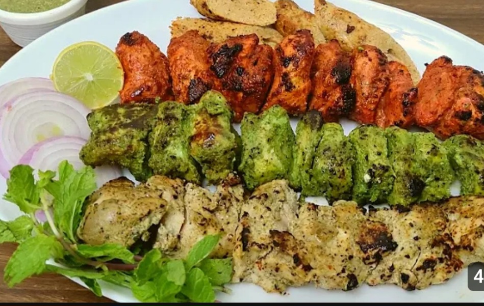 Khana Khazana multi-cuisine Indian, Indo-Chinese & Continental