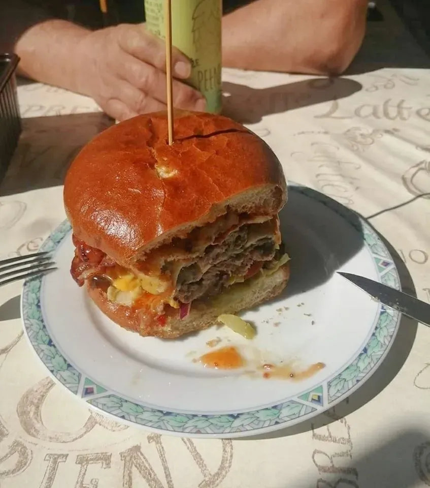 Woody's - Premium Burgers