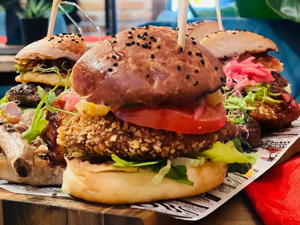Vibe Grill House- Restaurant Cafe Bar