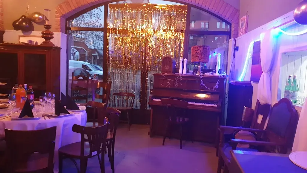 Pizzeria Capone Club