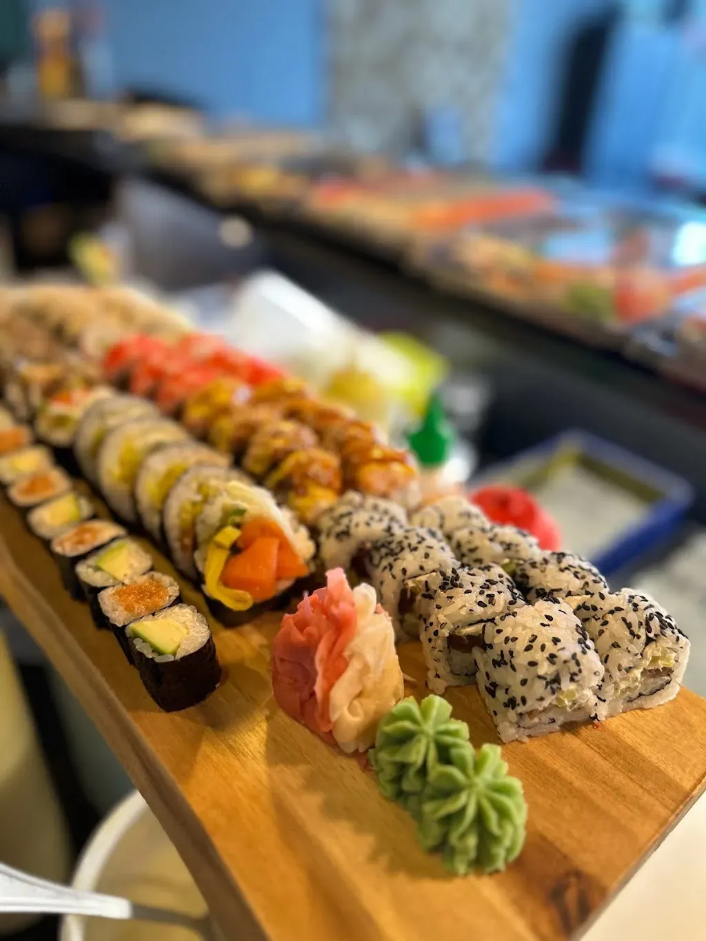Premium sushi & More