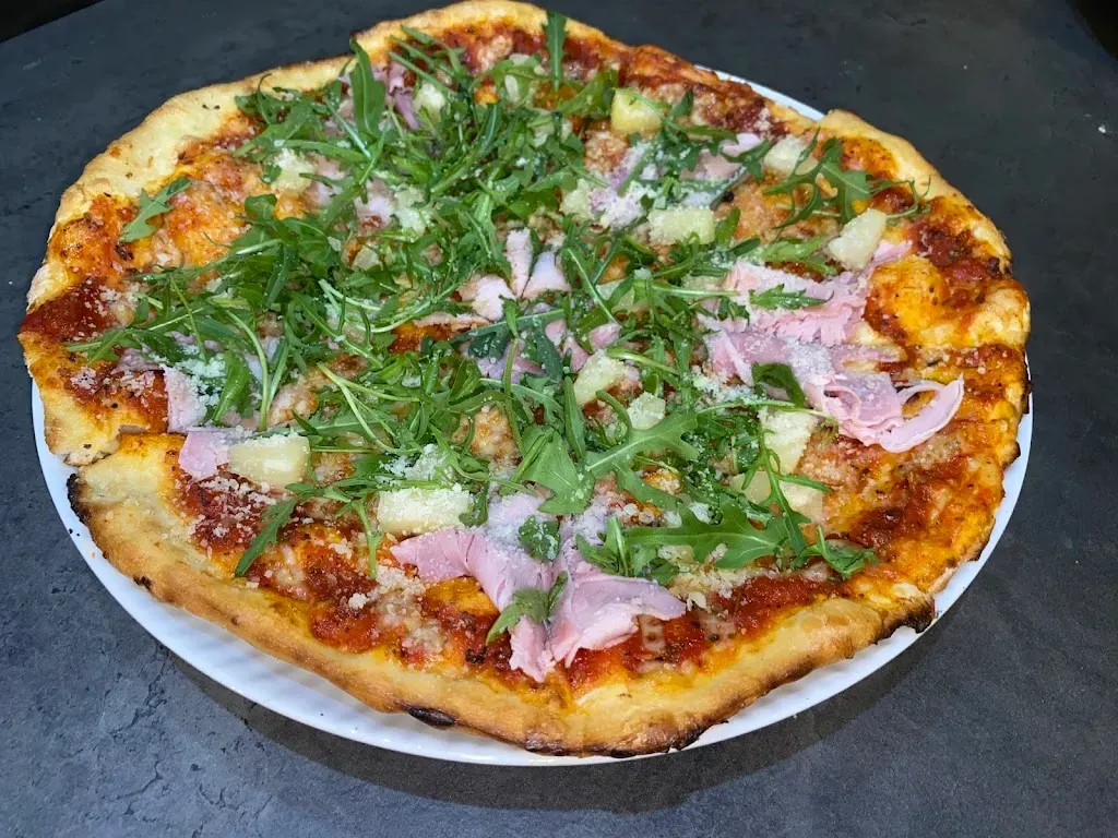 Avka Pizza & Pasta