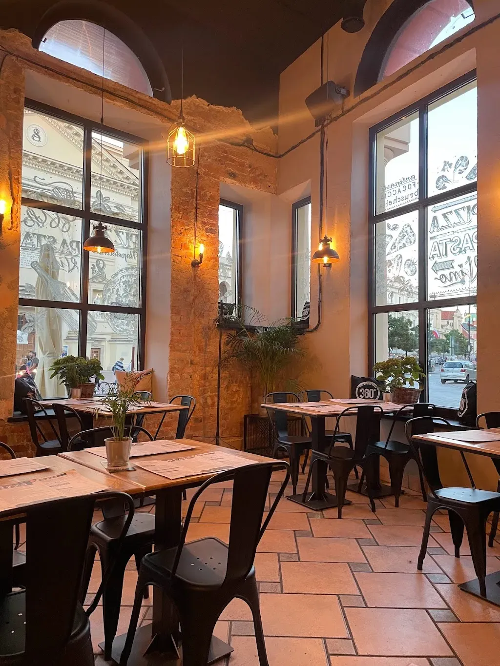 Pizzeria 360° Krakowskie Przedmieście