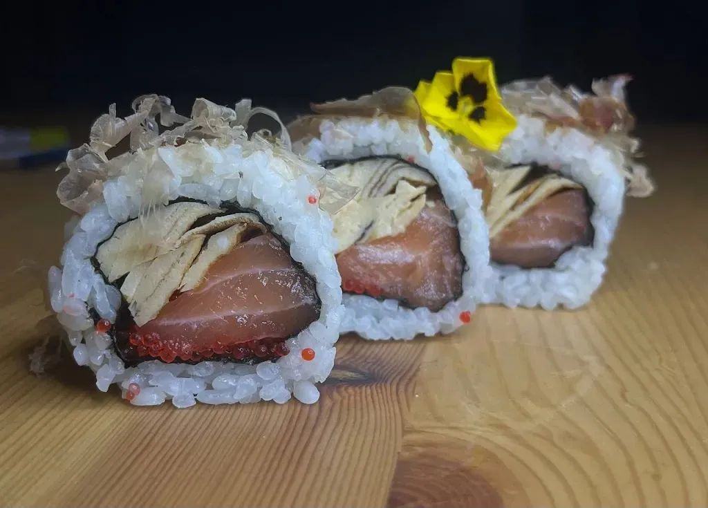 Lichi Sushi