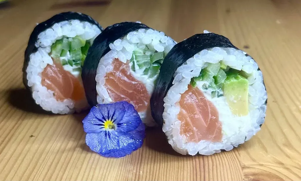 Lichi Sushi