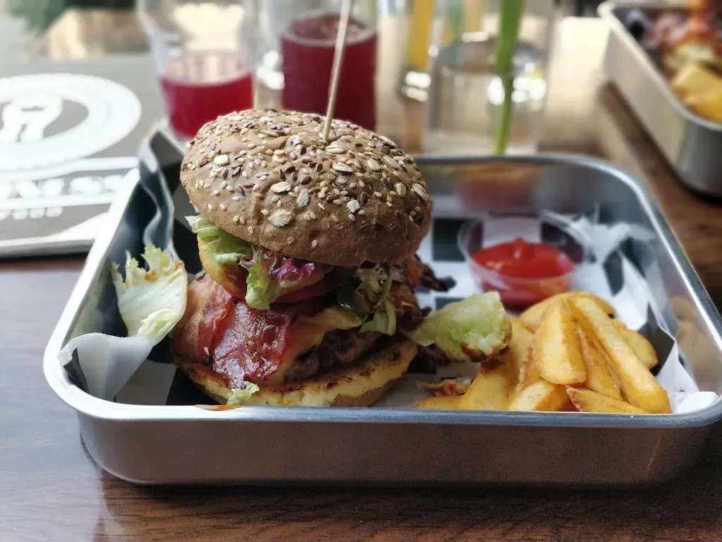 Hoppiness Beer & Food