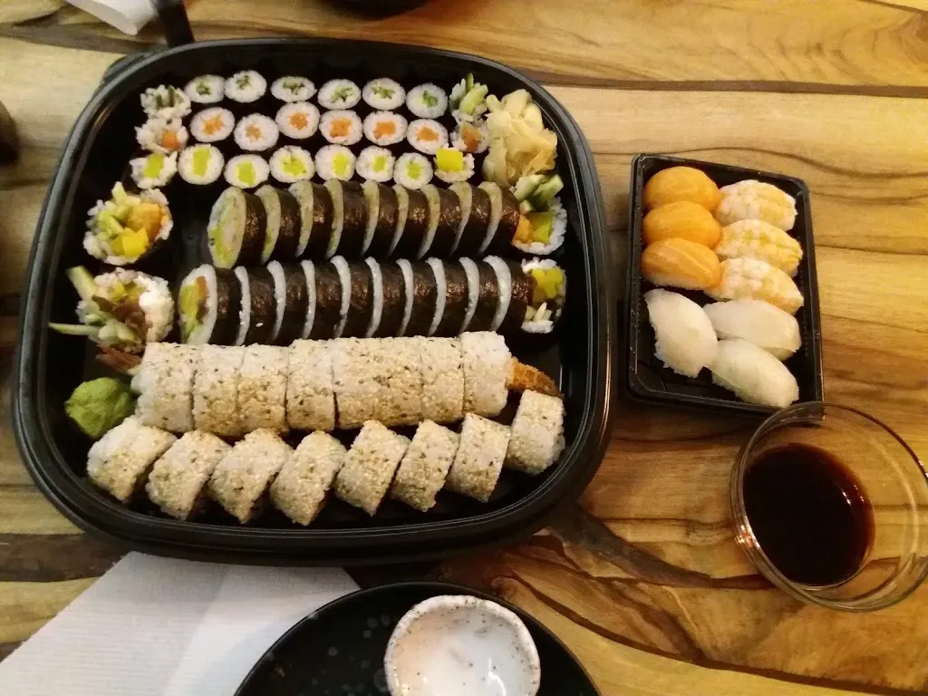 ToroToro sushi