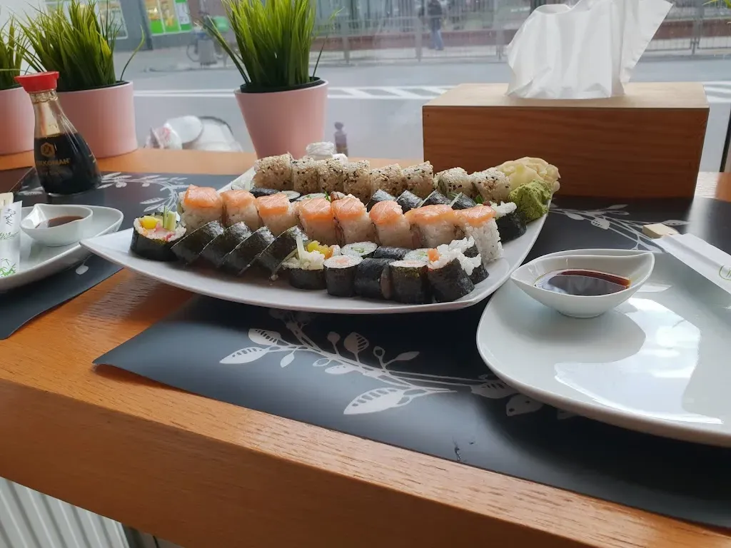 ToroToro sushi