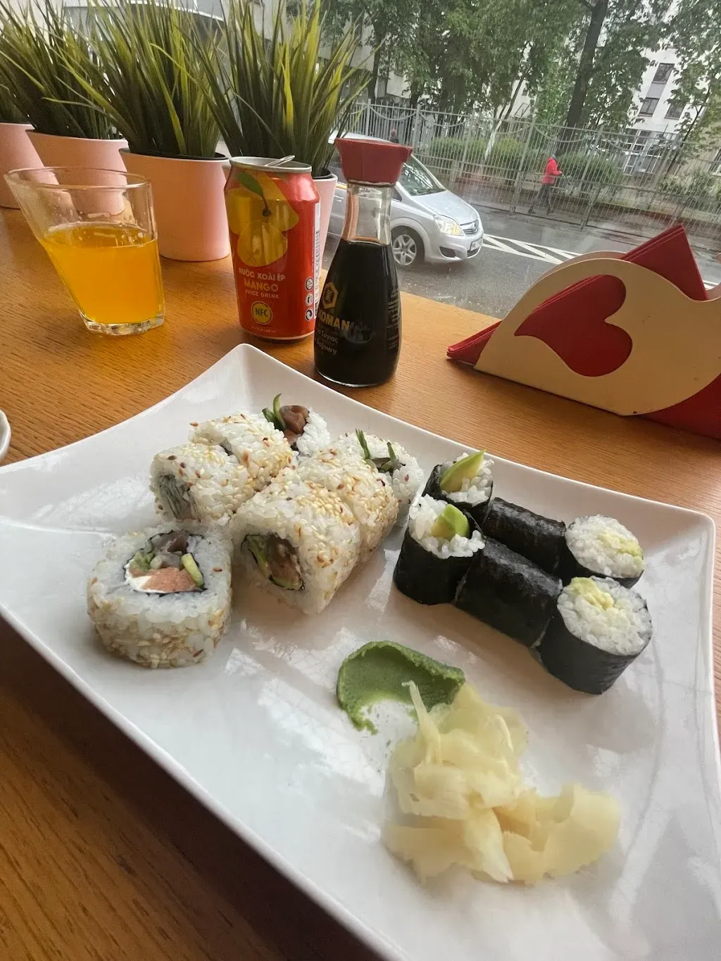ToroToro sushi