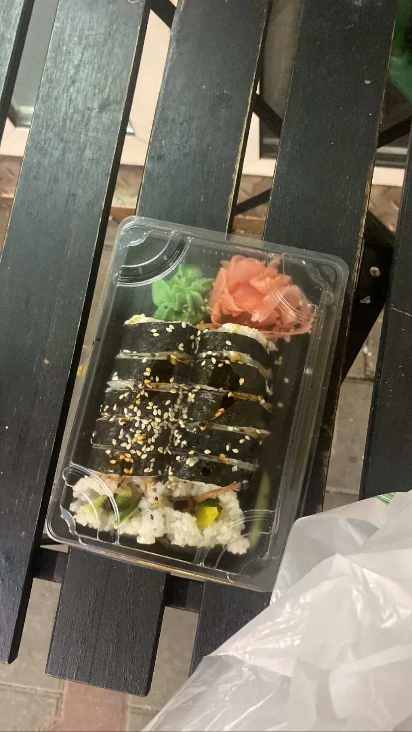 SUSHI SHARK