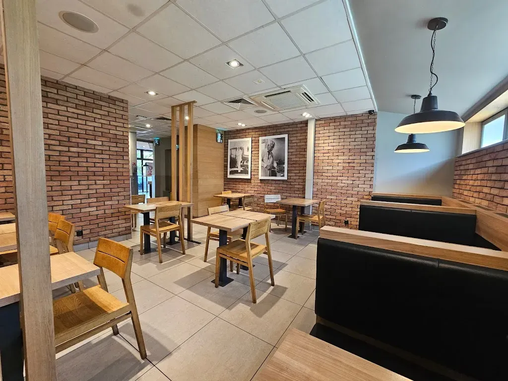 KFC Warszawa Saska Kępa