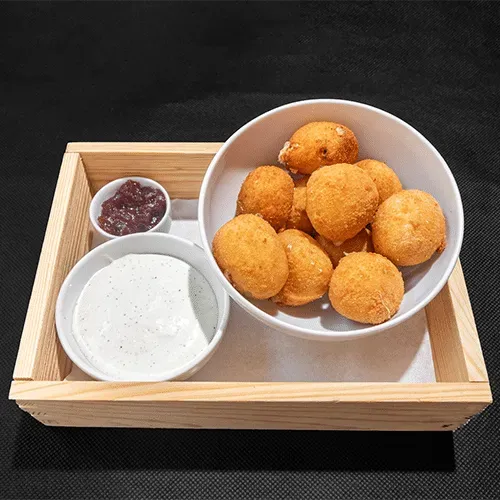 Spicy cheese balls 8 pcs