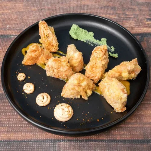 Dumplings with tuna tartare 8 pcs