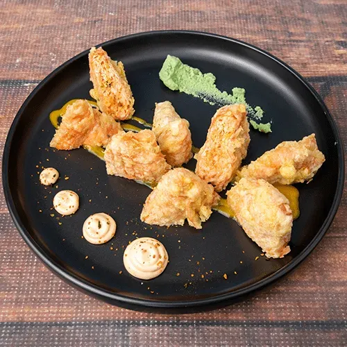Dumplings with salmon tartare 8 pcs