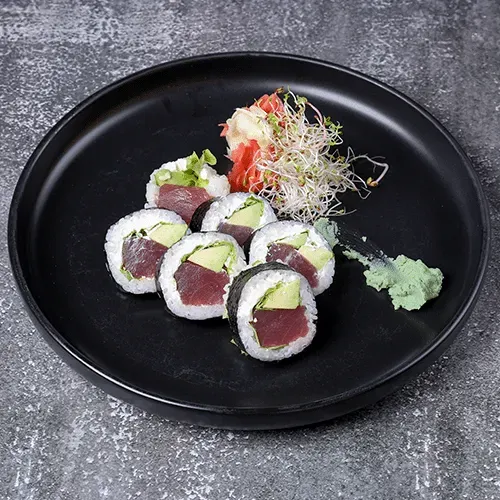 Philadelphia Maki with tuna