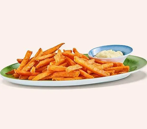 Grosse Portion Süsskartoffel-Fritten