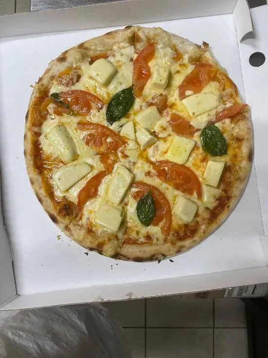 66. Pizza Mozzarella