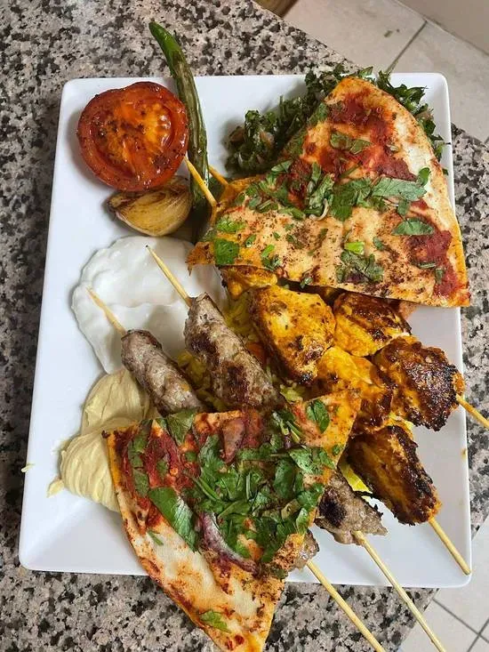 38. Mix Grill Teller