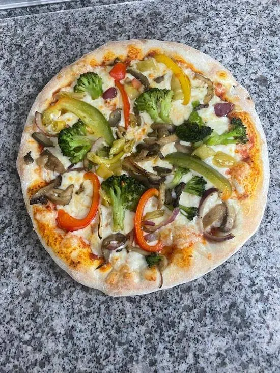 67. Pizza Vegetarisch
