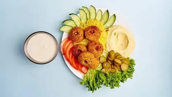 47. Falafel-Teller