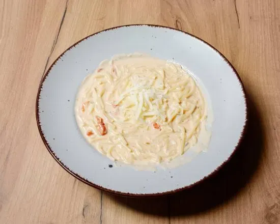 68. Pasta Quattro Formaggi