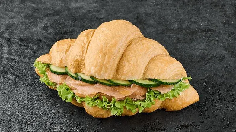 Croissant Łosoś z Serkiem Śmietankowym