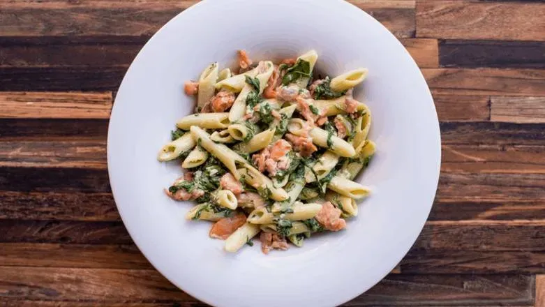 Penne spinachi salmon 🐟