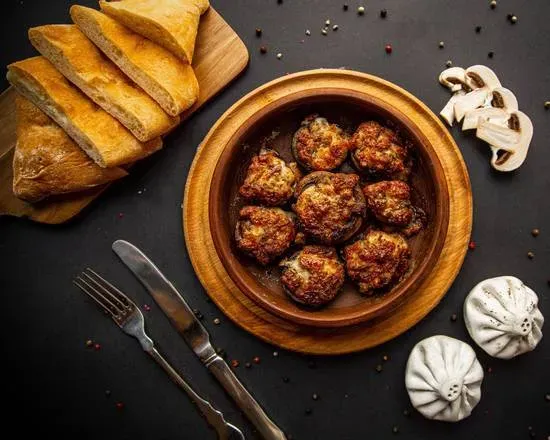 Champignons Baked with Cheese