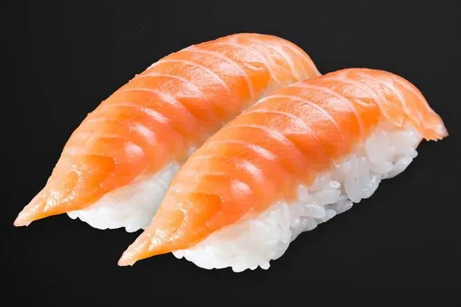 Nigiri z Łososiem