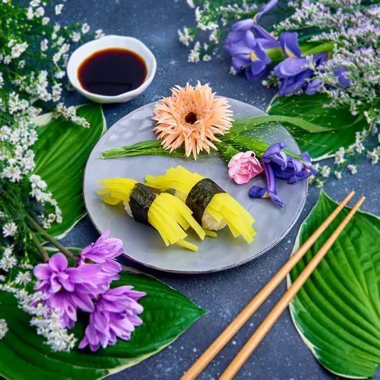 Nigiri Rzepa Marynowana (2 sztuki)