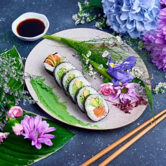 Futomaki Łosoś (6 sztuk)