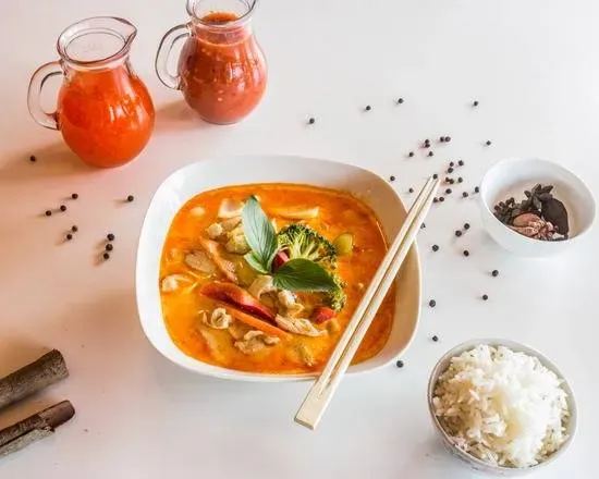 Red Curry Chicken