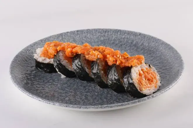 Futomaki Tatar z Łososia