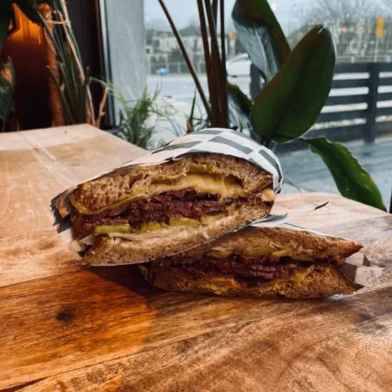 Kanapka z pastrami
