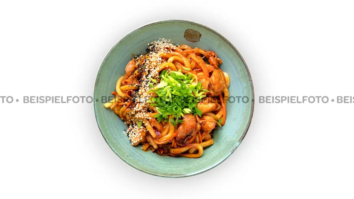 26c. Udon Noodles