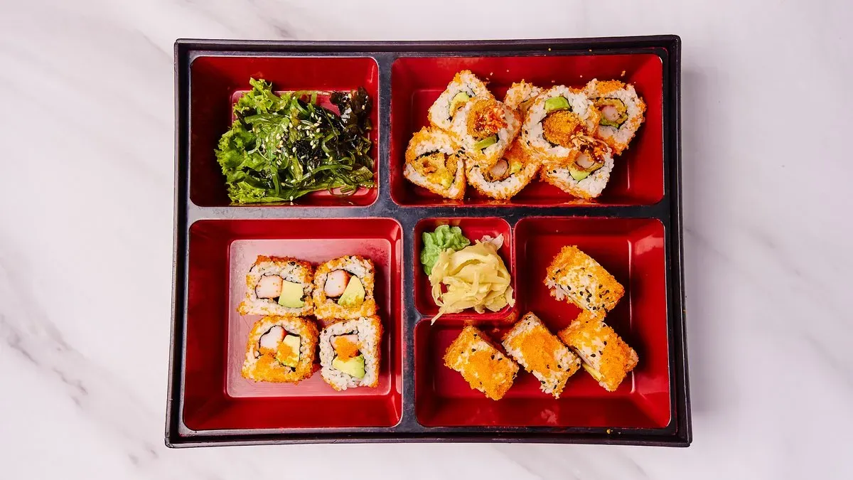 M5. Mikado Chef Bento