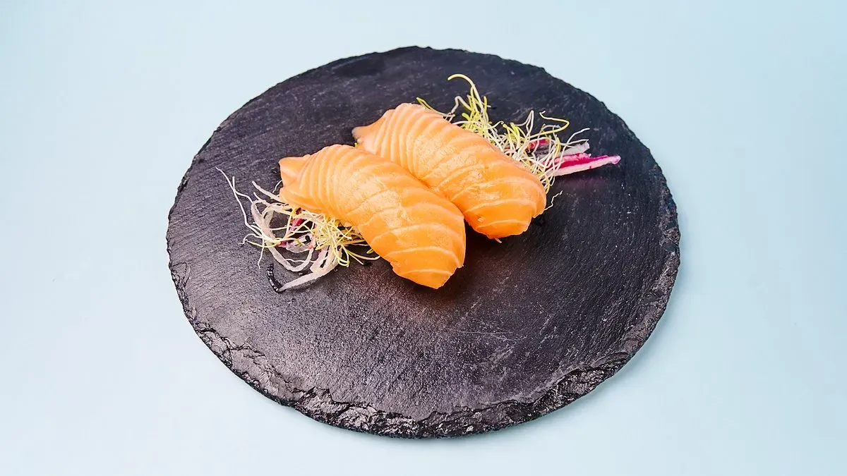 Sake Nigiri