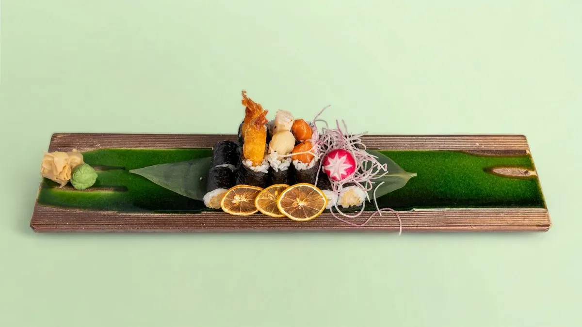110. Sake Maki
