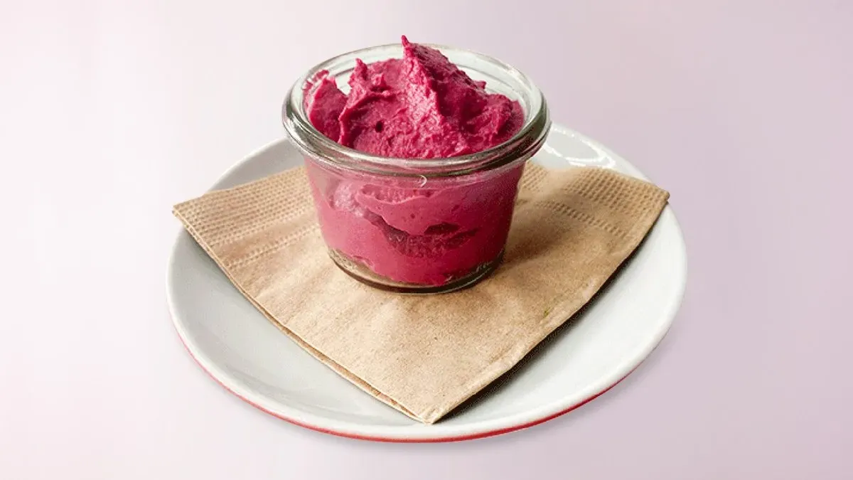 Portion Rote Bete-Hummus