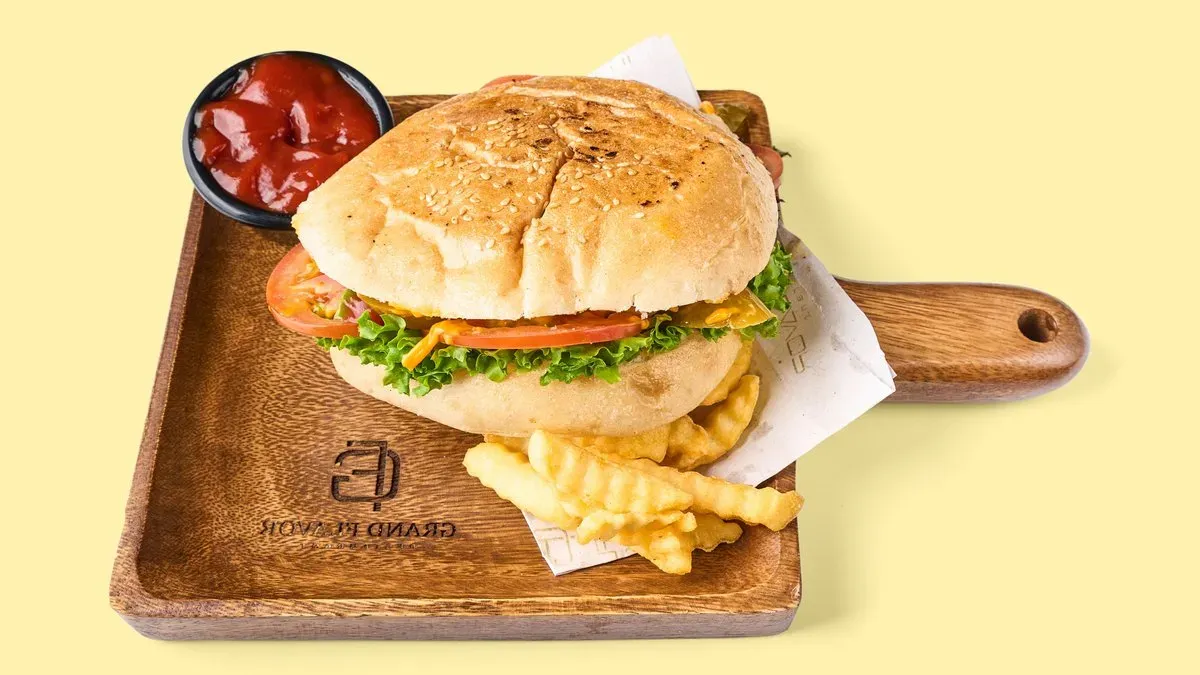 31. Zinger Burger