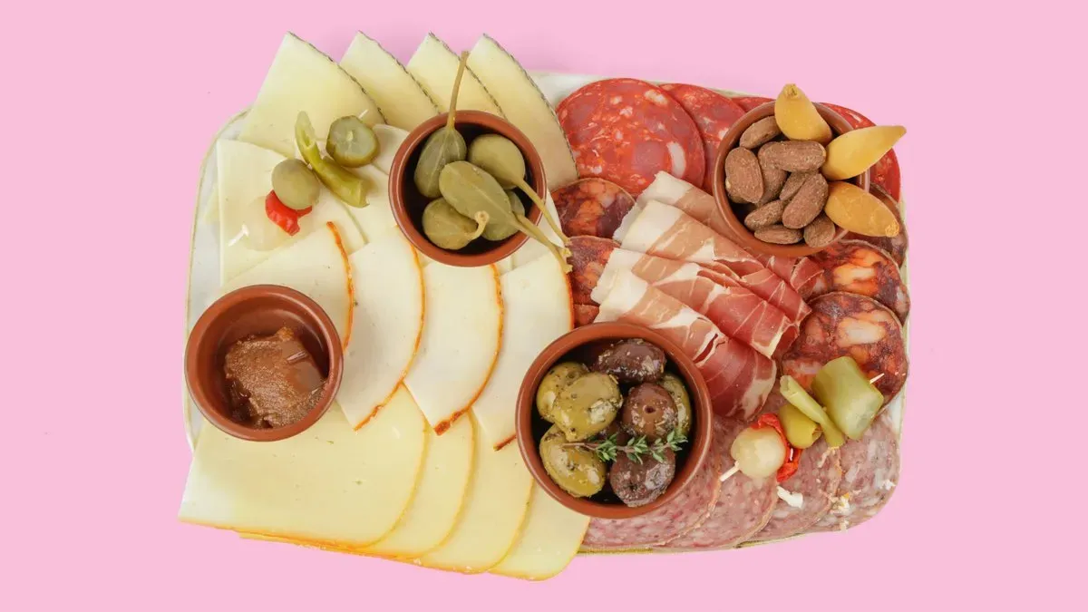 89. Tabla de Jamón, Embutidos y Quesos