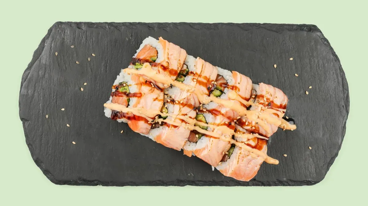 79. Crazy Salmon Roll