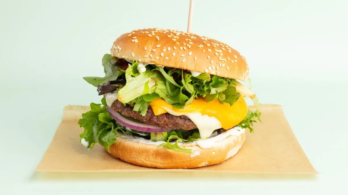 Electro Beef Burger