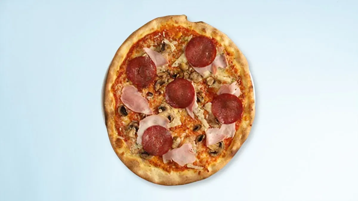 185. Pizza Funghi-Prosciutto-Salame