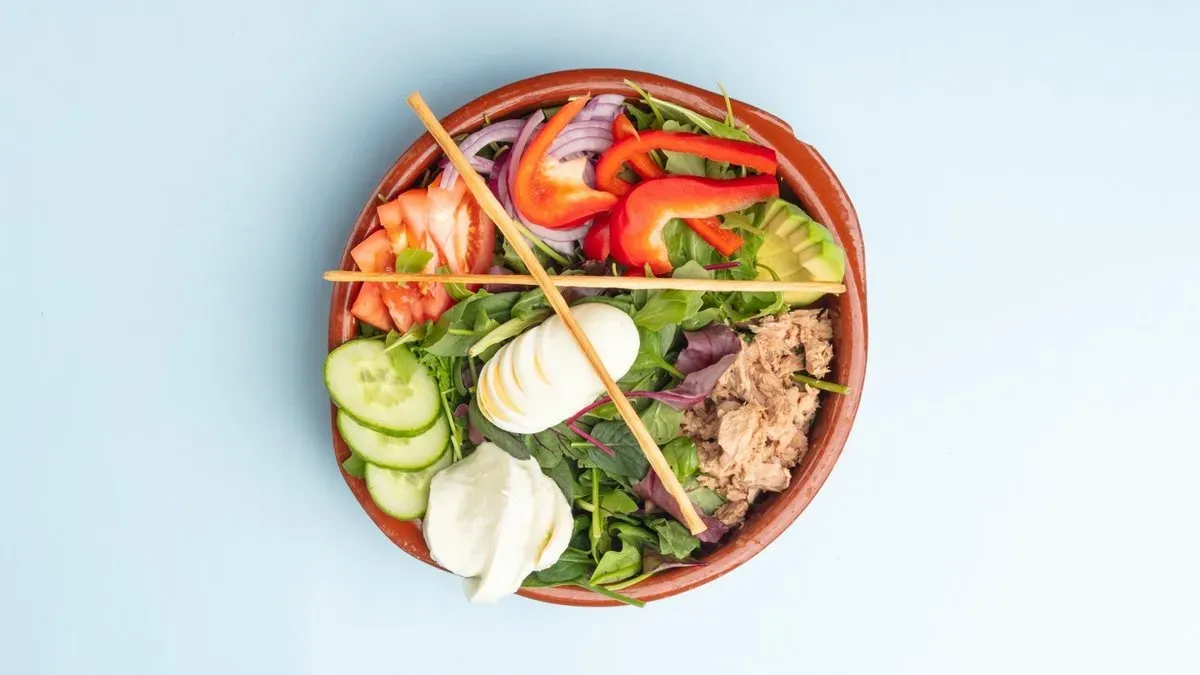 172. Roma Salad