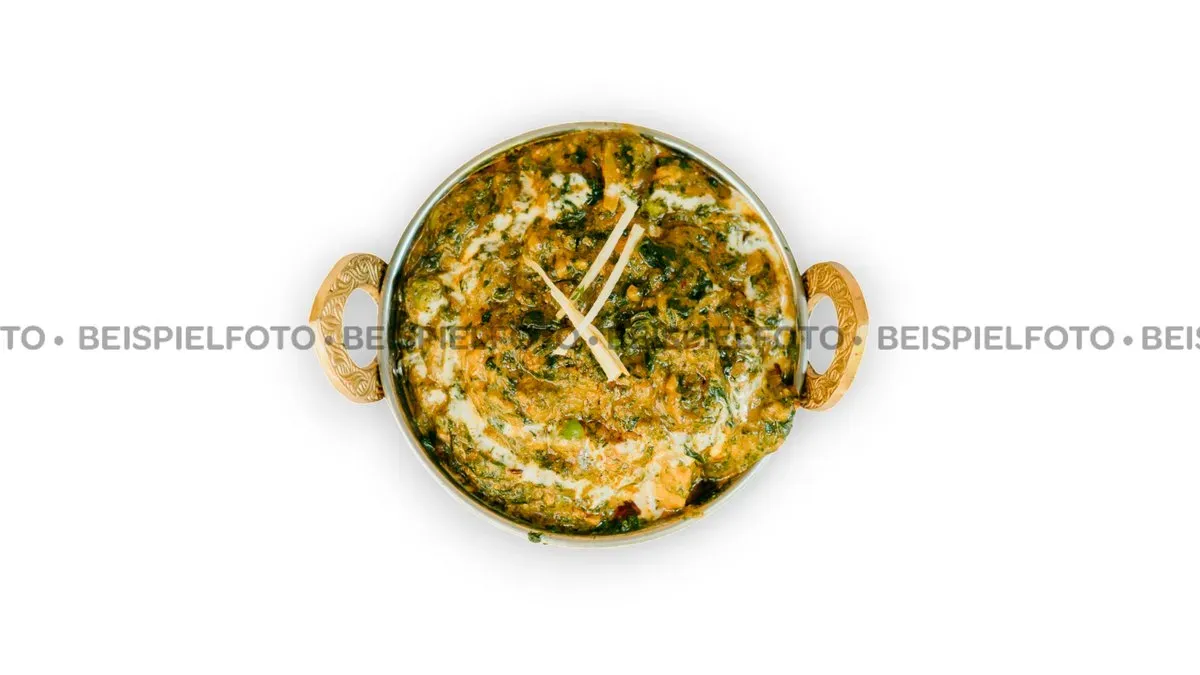 51. Aloo Palak 