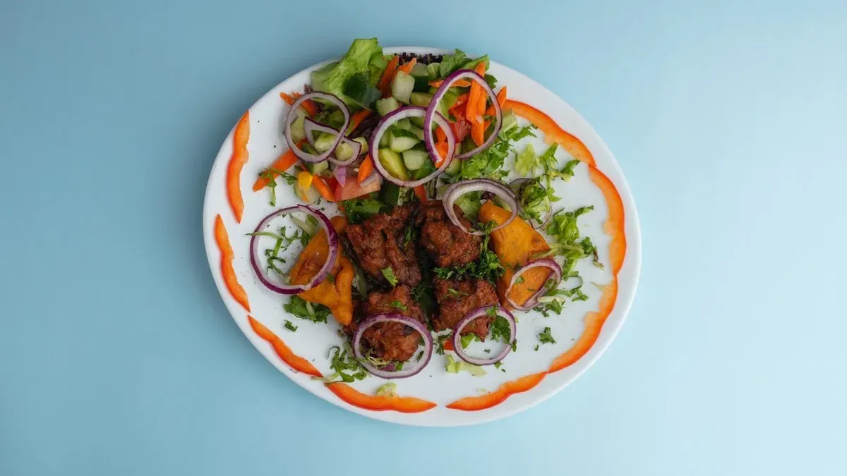 9. Mix Pakora Vegetarian