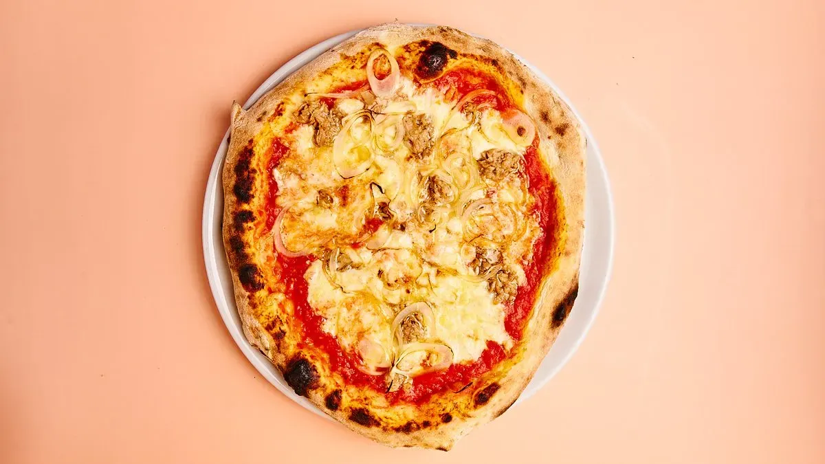 593. Pizza Tonno