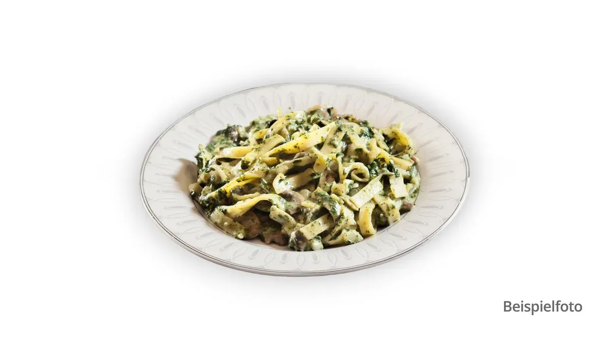 40. Pasta Spinaci