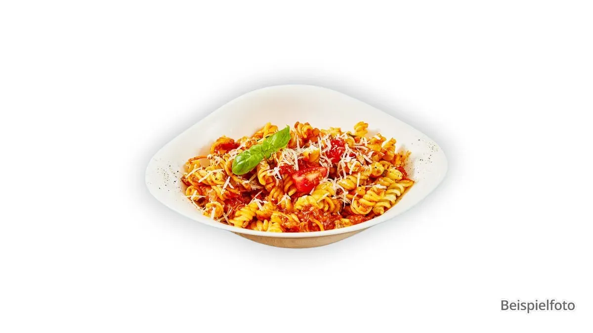35. Pasta Bolognese